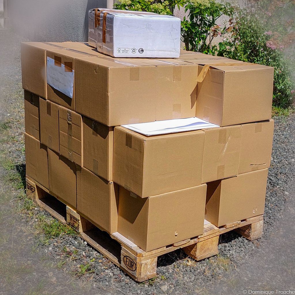 Palette de livres : Exploration Côte de Granit Rose